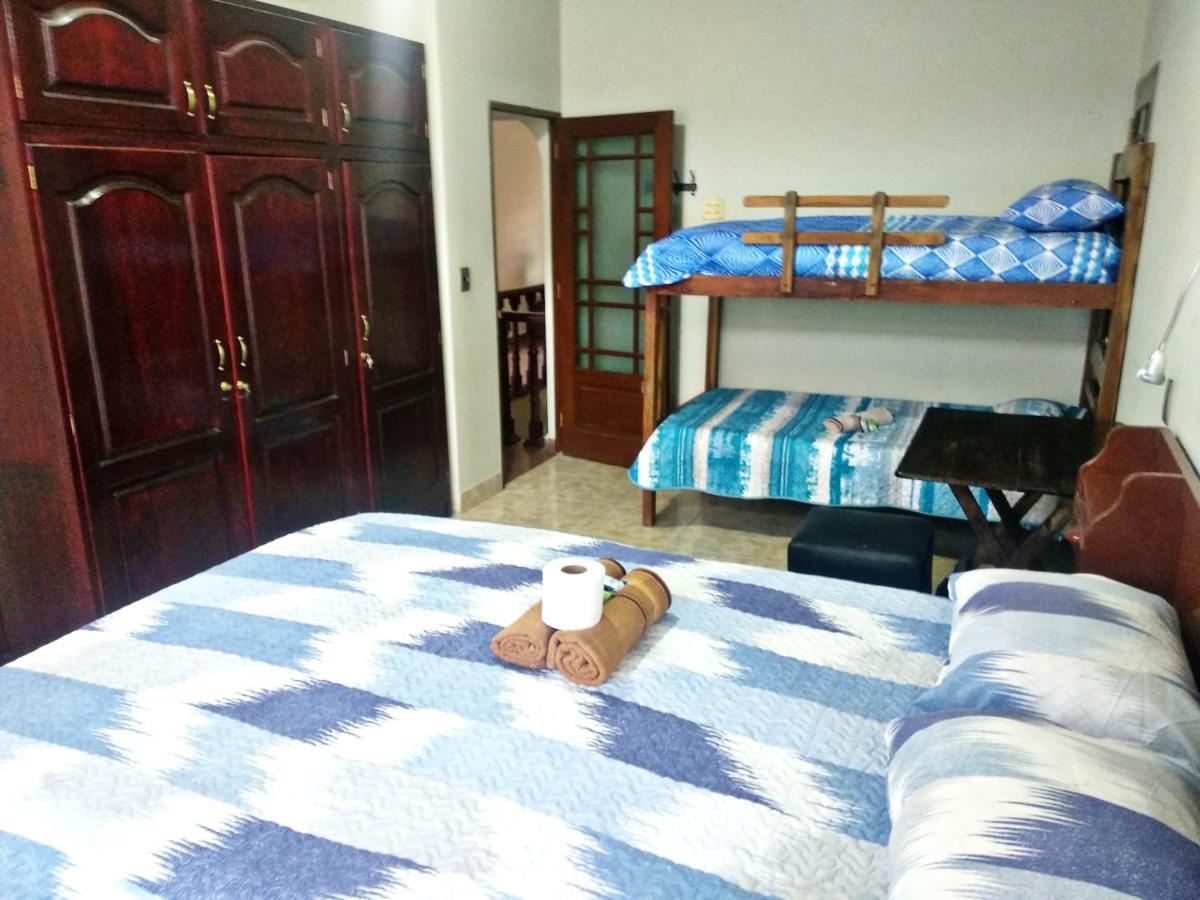 Bed and Breakfast Residencial Moroni - Alojamiento En Кочабамба Экстерьер фото