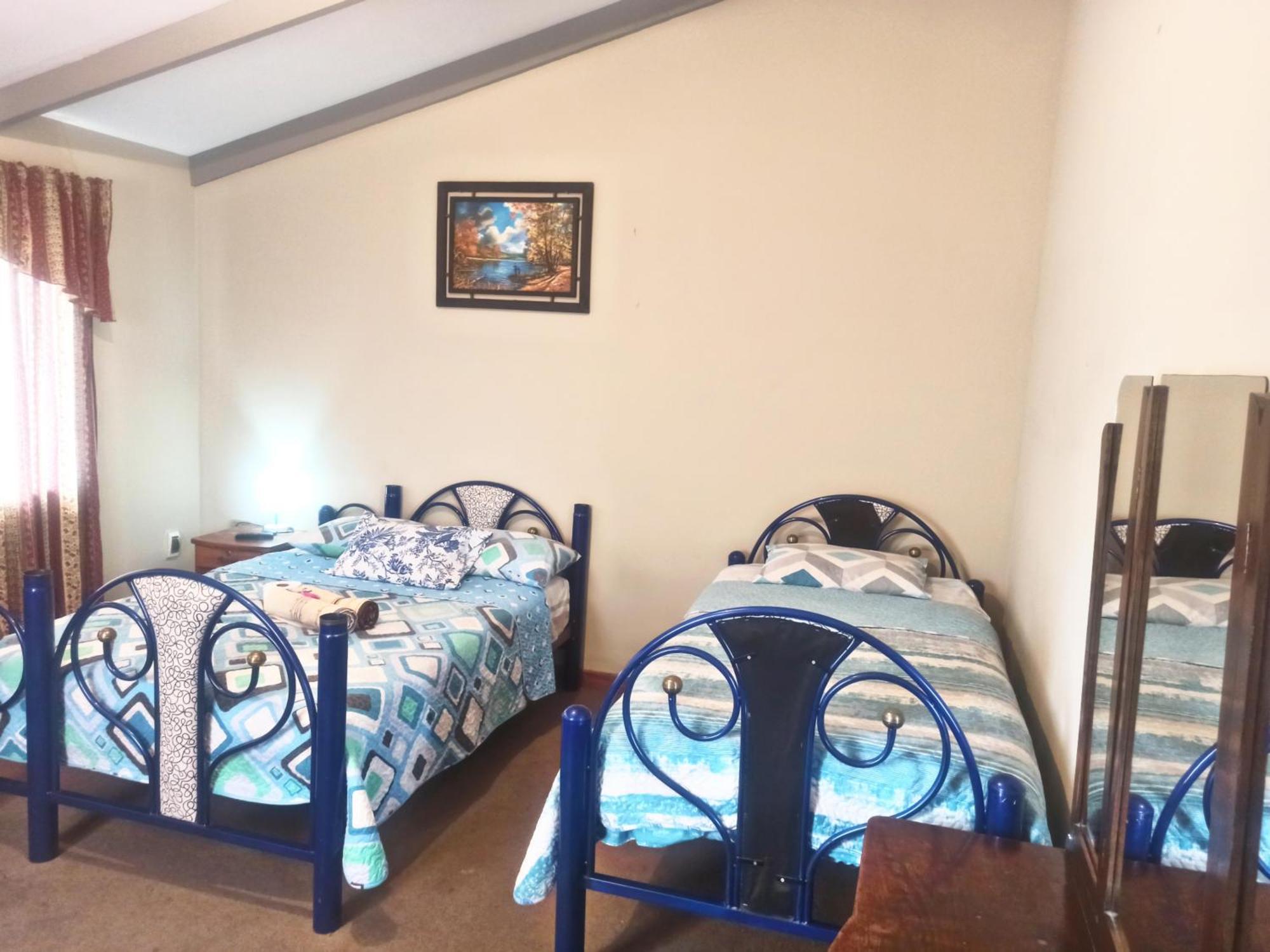 Bed and Breakfast Residencial Moroni - Alojamiento En Кочабамба Экстерьер фото