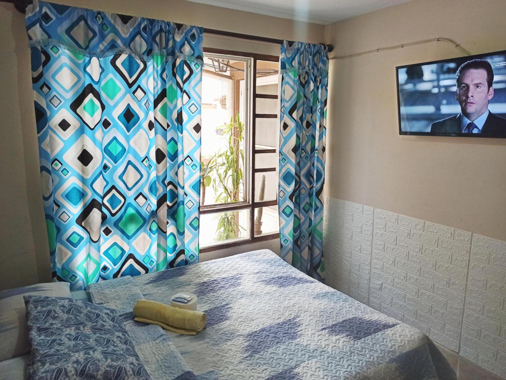 Bed and Breakfast Residencial Moroni - Alojamiento En Кочабамба Экстерьер фото